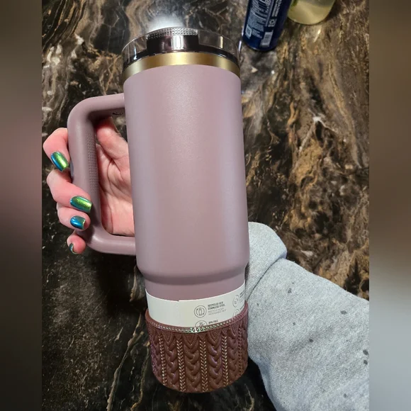 Cashmere Stanley Protour 30oz - Picture 3 of 6